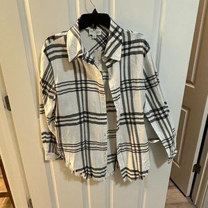Long tunic-like plaid shirt size medium ivory/black NWT